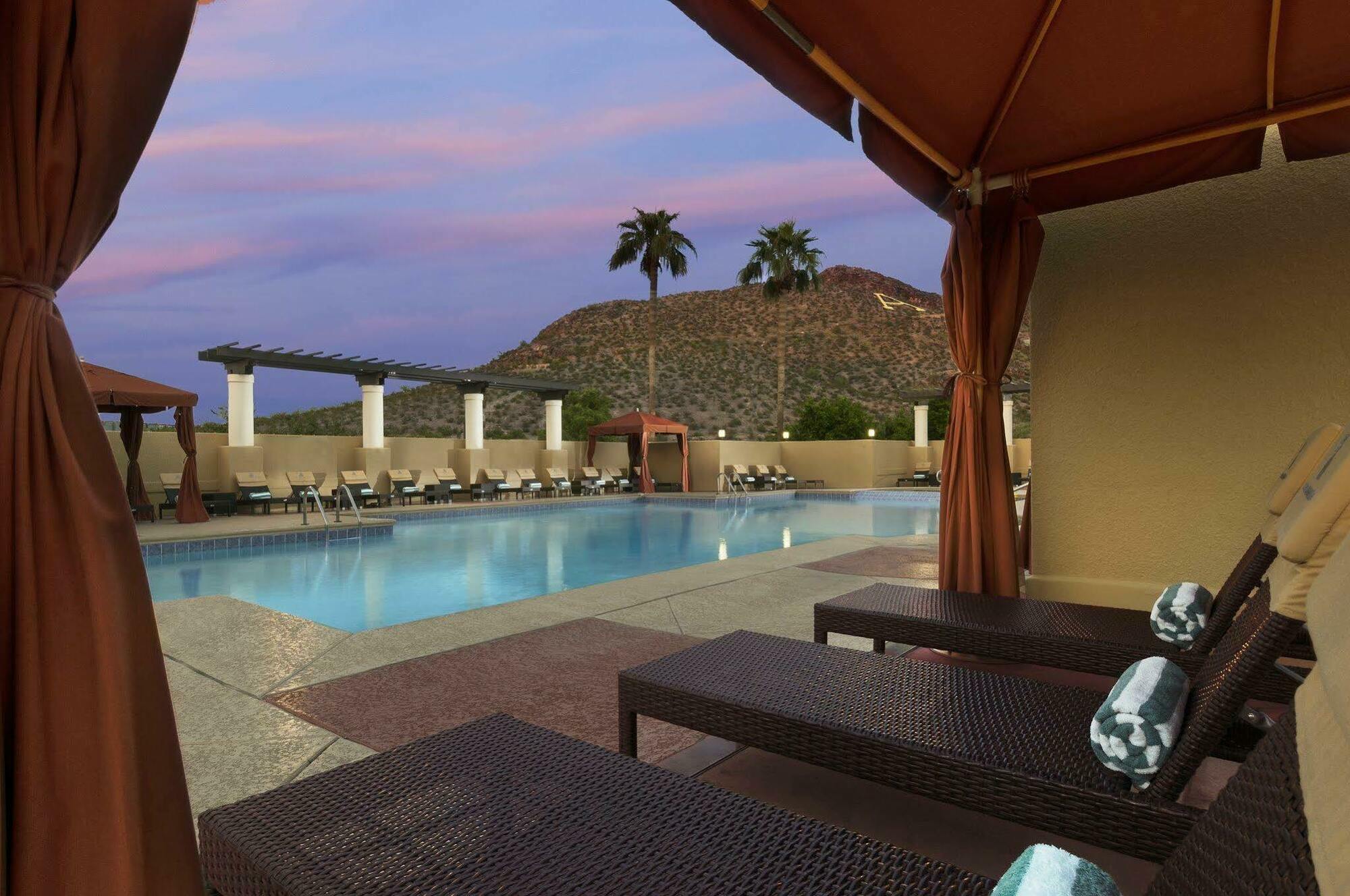 Tempe Mission Palms- Destination Fee Includes Parking Hotel Ngoại thất bức ảnh